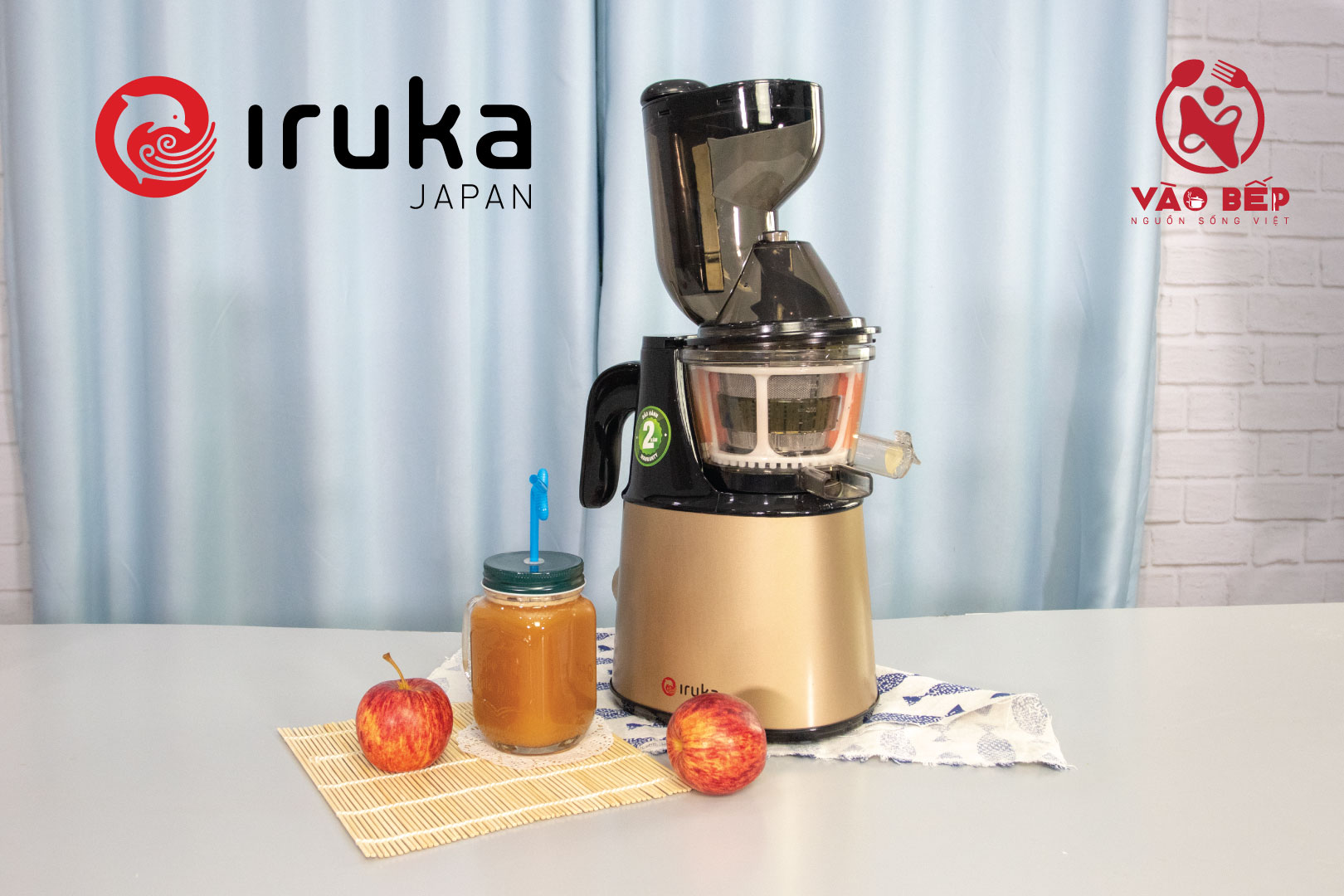 Hướng dẫn làm nước ép táo cho da dáng chuẩn xinh bằng Máy ép chậm miệng rộng Iruka I-52 2 may ep cham mieng rong iruka i 52 13