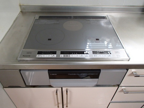 Hãy là người tiêu dùng thông minh với bếp từ Nhật chính hãng Panasonic Hãy là người tiêu dùng thông minh với bếp từ Nhật chính hãng Panasonic