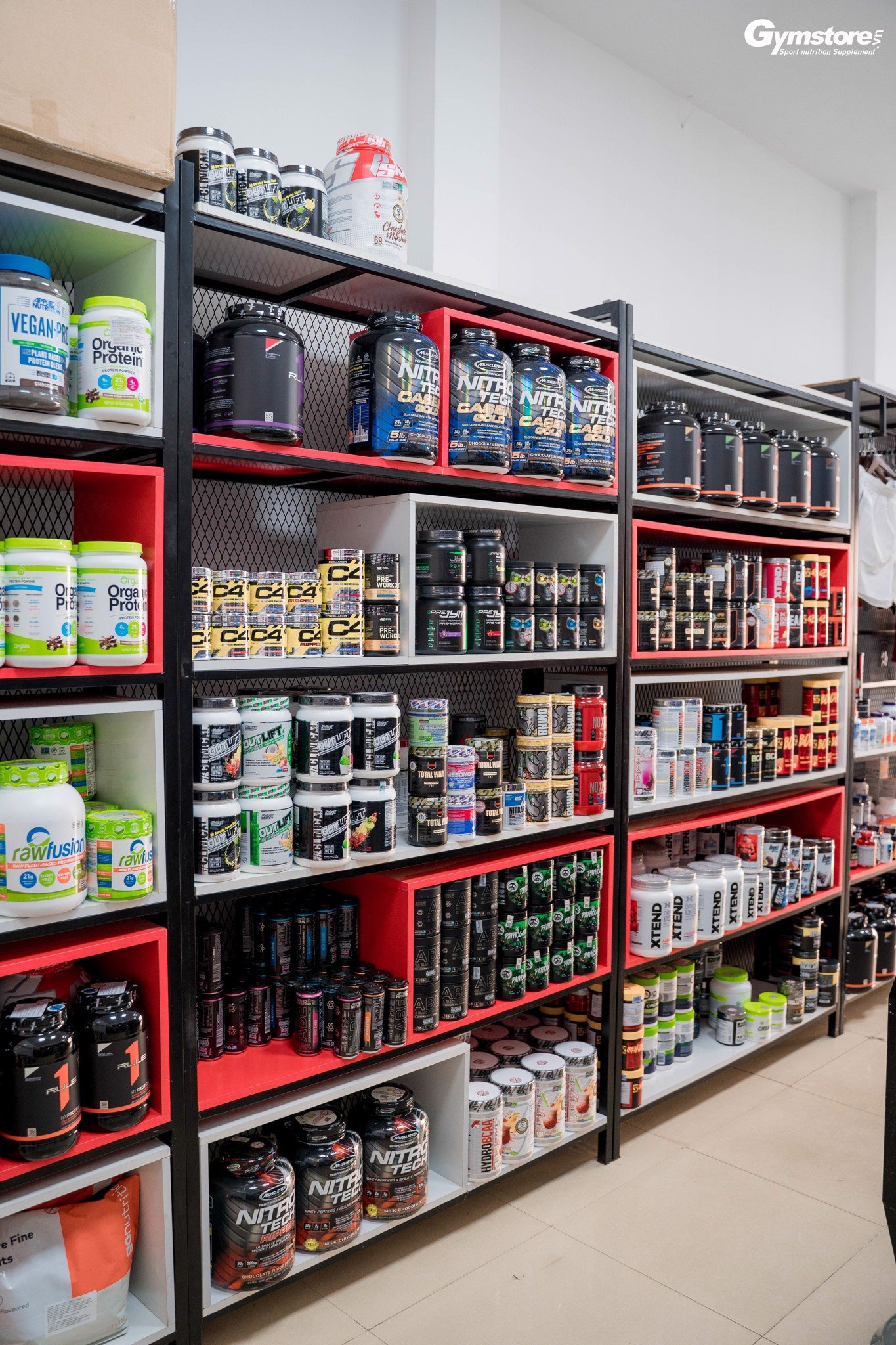 hinh-anh-chi-nhanh-gymstore-cau-giay-tran-dang-ninh-12