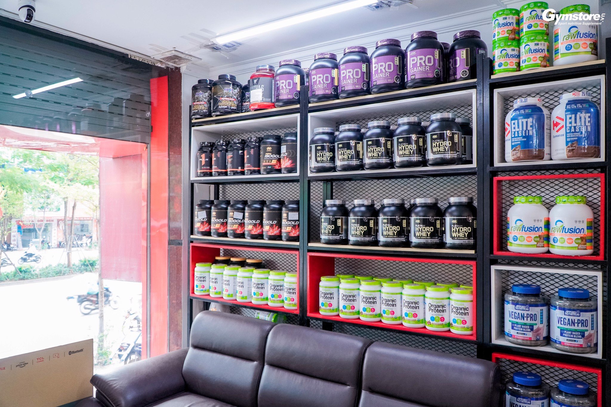 hinh-anh-chi-nhanh-gymstore-xa-dan-7