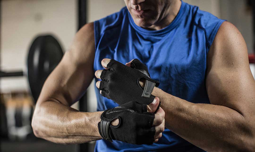 harbinger-power-gloves-gymstore-2