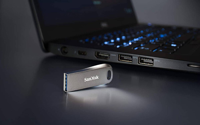 USB 3.2 SanDisk Ultra Luxe CZ74 32GB SDCZ74-032G-G46