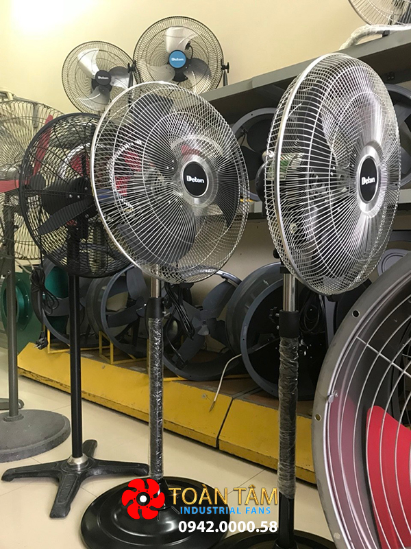 Quạt đứng deton DHF công suất nhỏ