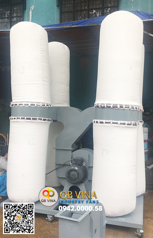 Quạt hút bụi di động 4 túi vải