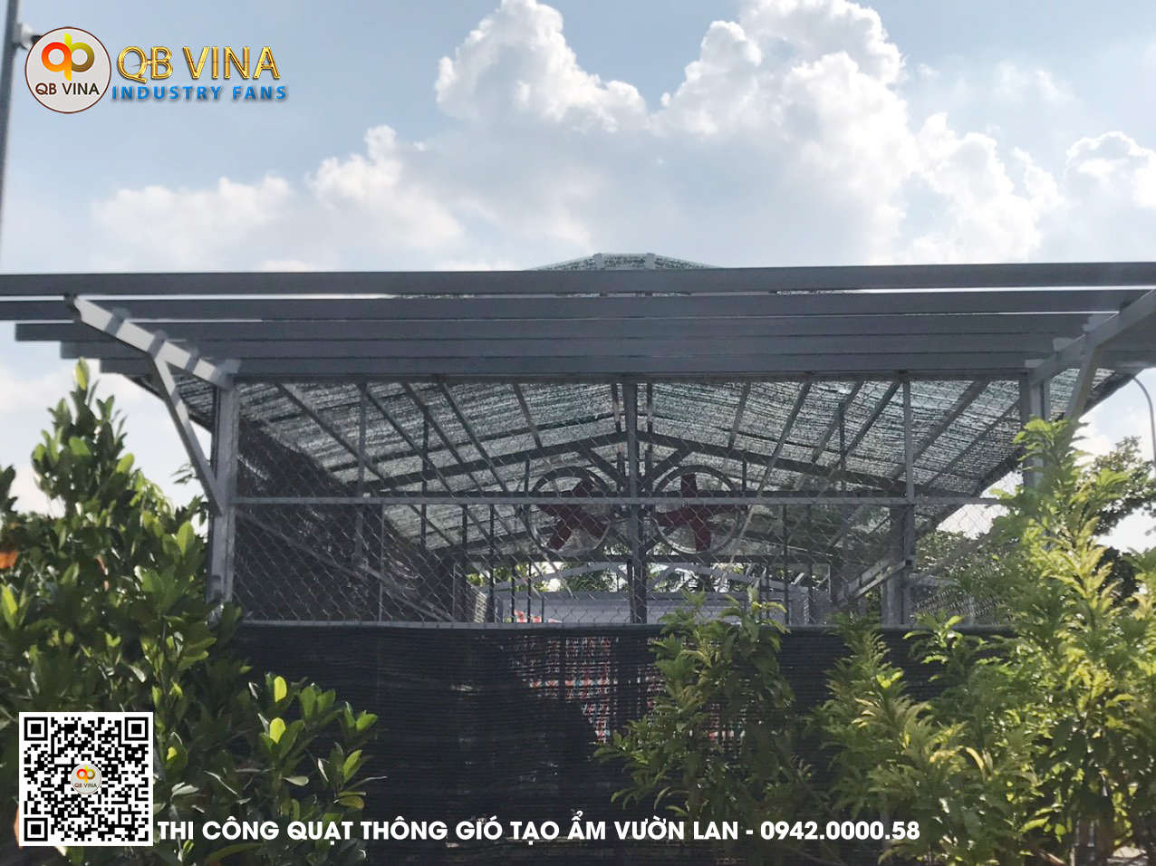 quạt thông gió tạo ẩm cho vườn lan 