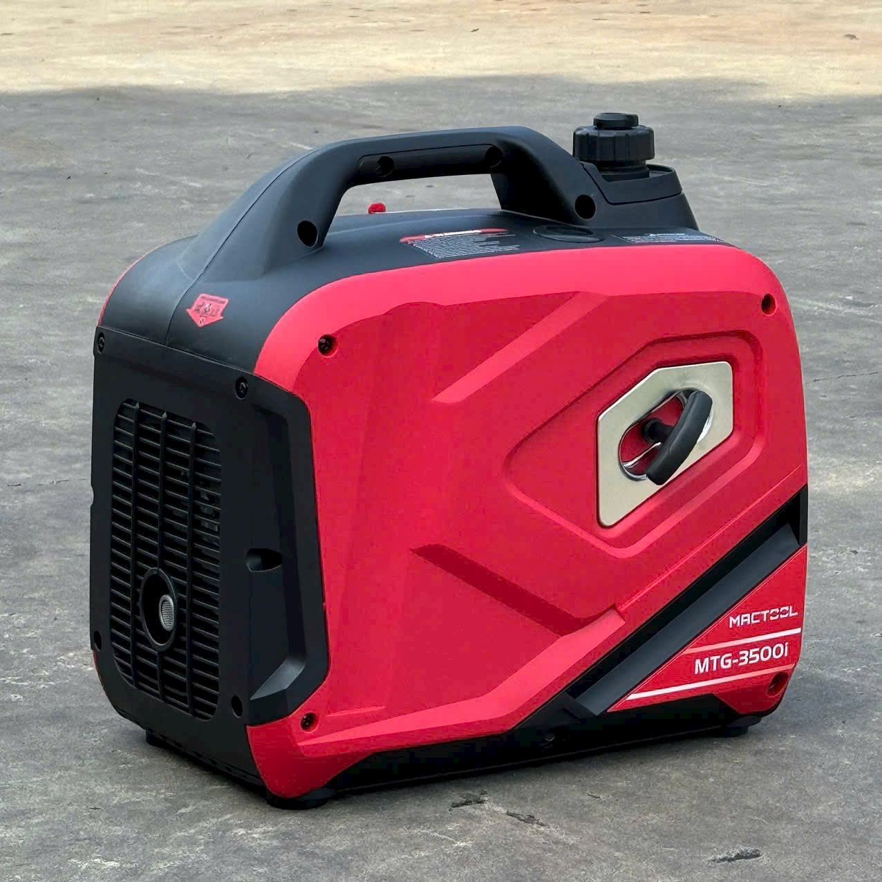 Máy phát điện chạy xăng cách âm Inverter Mactool 3kw MTG-3500i Máy phát điện chạy xăng cách âm Inverter Mactool 3kw MTG-3500i