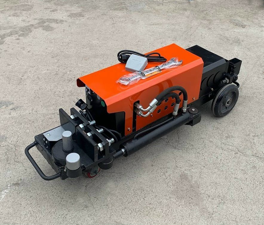 Dịch Vụ Vận Chuyển Máy Uốn Sắt Cắt Sắt Thủy Lực Bằng Tàu Hỏa