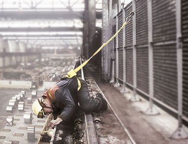 Hệ thống chống trượt ngã trong Công Nghiệp Hệ thống chống trượt ngã trong Công Nghiệp