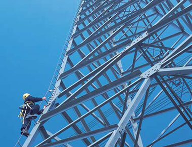 Hệ thống chống trượt ngã cho ngành Viễn thông và Điện lực Hệ thống chống trượt ngã cho ngành Viễn thông và Điện lực