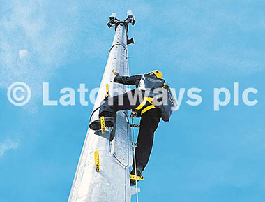 Hệ thống chống trượt ngã cho ngành Viễn thông và Điện lực Hệ thống chống trượt ngã cho ngành Viễn thông và Điện lực