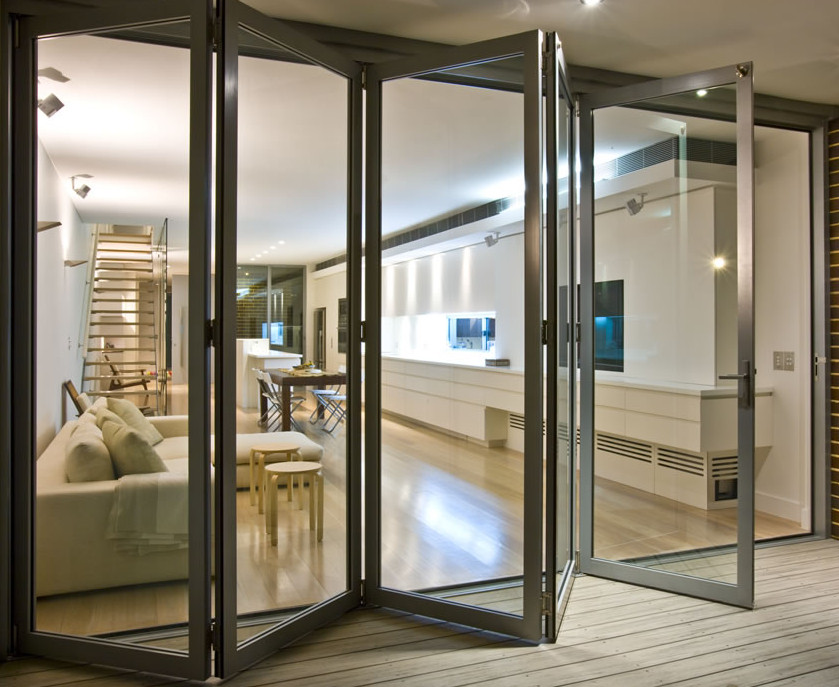 Giá bán cửa kính thủy lực ở huyện Thạch Thất phụ thuộc vào yếu tố nào?
