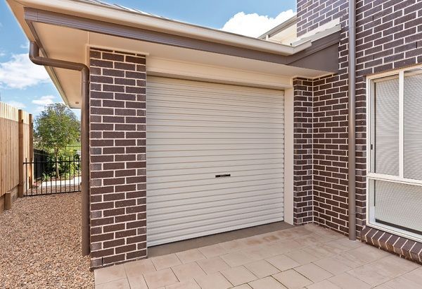 Lưu ý khi lựa chọn chiếc cửa cuốn tấm liền phù hợp với ngôi nhà thân yêu