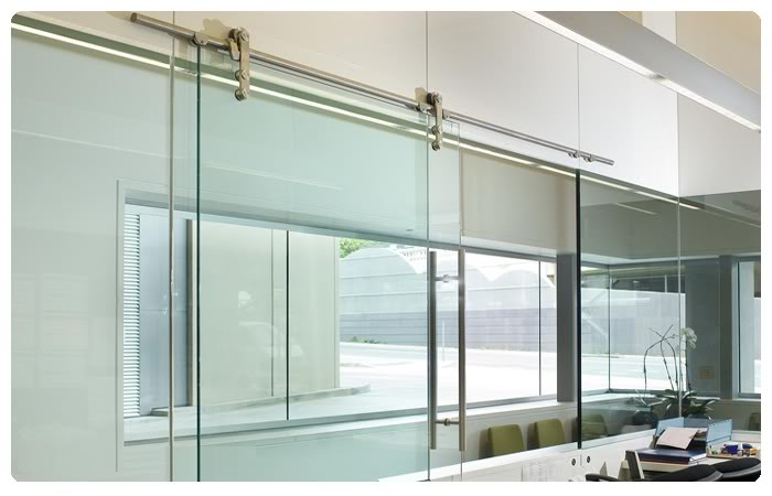 Cửa kính trượt lùa giá rẻ cho bạn tiết kiệm chi phí đầu tư