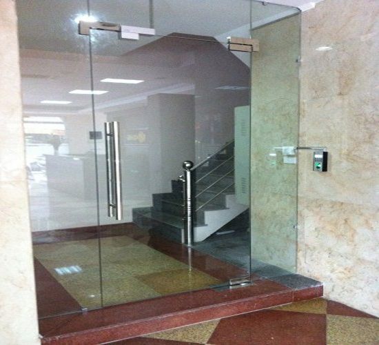 Giấc ngủ của bạn được đảm bảo hơn với cửa kính thủy lực