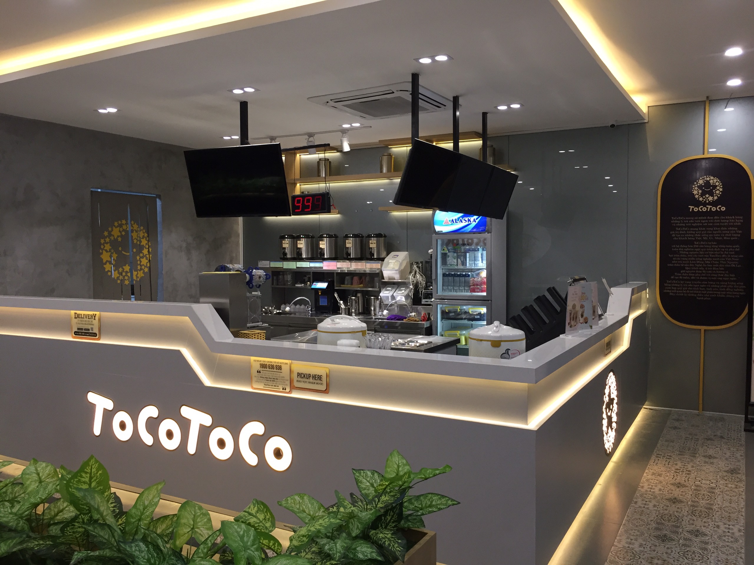 thi-cong-cua-hang-tocotoco-619-vu-tong-phan