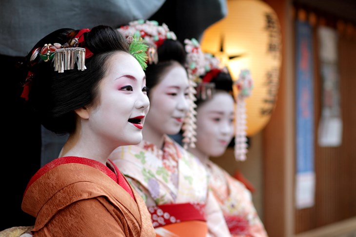 Nhuộm răng đen tại Nhật Bản - Văn hóa Nhật Bản