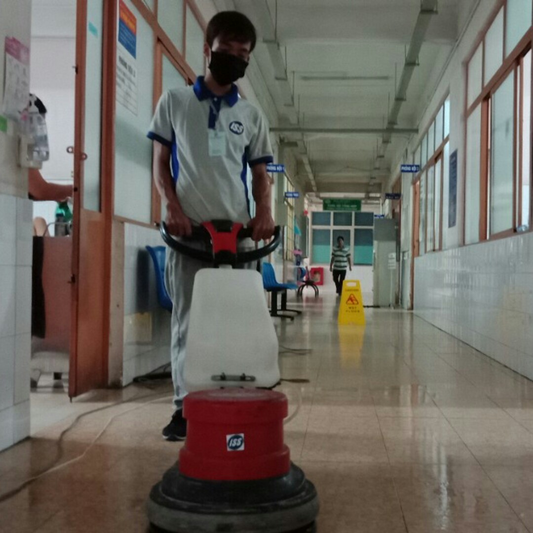 TỔNG VỆ SINH  SỞ NỘI VỤ LONG XUYÊN - AN GIANG