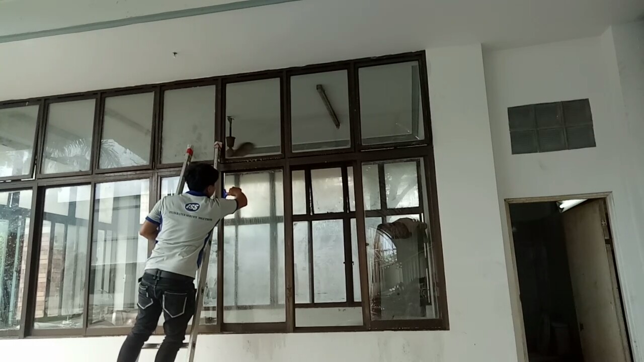 Triển khai dự án vệ sinh công nghiệp tại phú yên