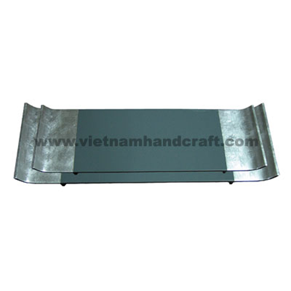 Set of 2 lacquerware sushi tray in solid grey & white silver leaf Set of 2 lacquerware sushi tray in solid grey & white silver leaf