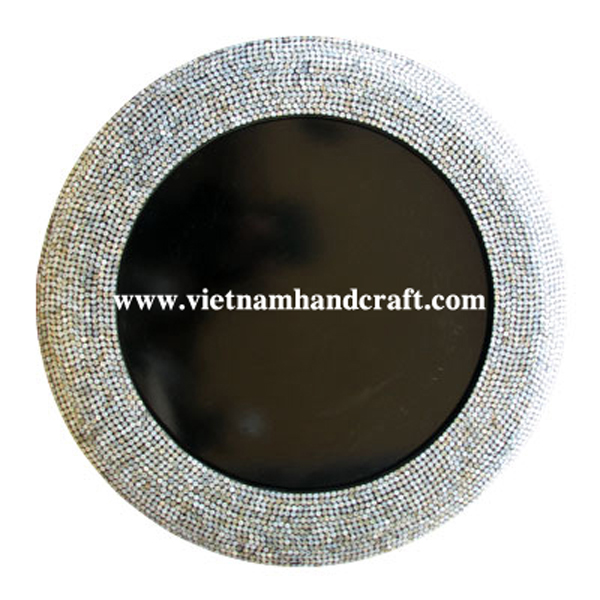 Handmade lacquered wood mirror frame inlaid with seashell Handmade lacquered wood mirror frame inlaid with seashell