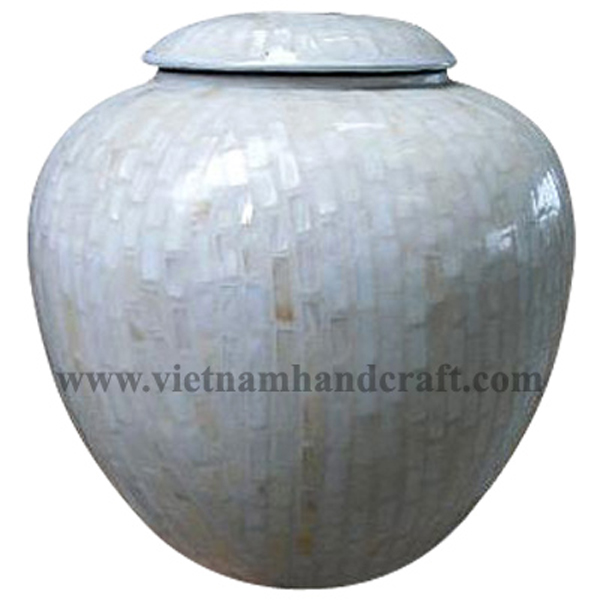Lacquered ceramic jar/cremation ashes urn inlaid with seashell Lacquered ceramic jar/cremation ashes urn inlaid with seashell