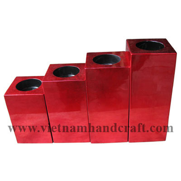Set of 4 handmade wooden lacquerware tealight candle holders in black & silver metallic red Set of 4 handmade wooden lacquerware tealight candle holders in black & silver metallic red