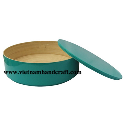 Handmade bamboo lacquerware storage box in natural & turquoise Handmade bamboo lacquerware storage box in natural & turquoise