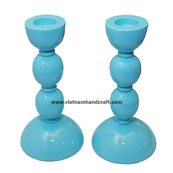 Handmade lacquered wood candle holder Handmade lacquered wood candle holder