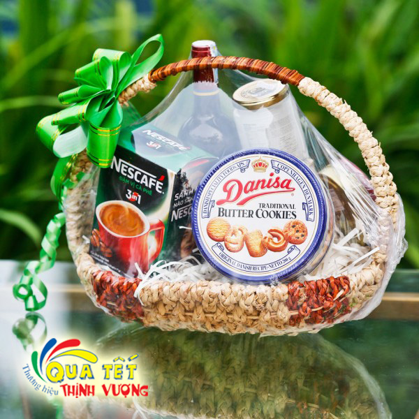 Mẫu giỏ quà tết Hà Nội giá rẻ từ Quà Tết Thịnh Vượng