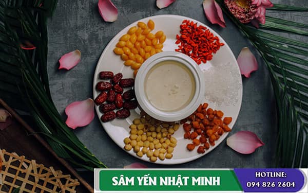 yến sào và các nguyên liệu