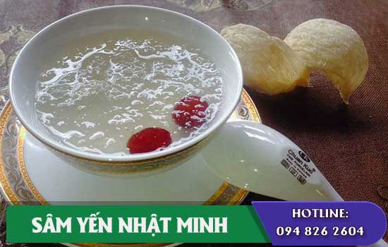 chưng yến táo đỏ cho người bệnh tiểu đường