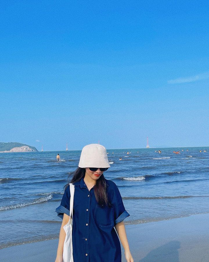 CỬA LÒ - QUÊ BÁC