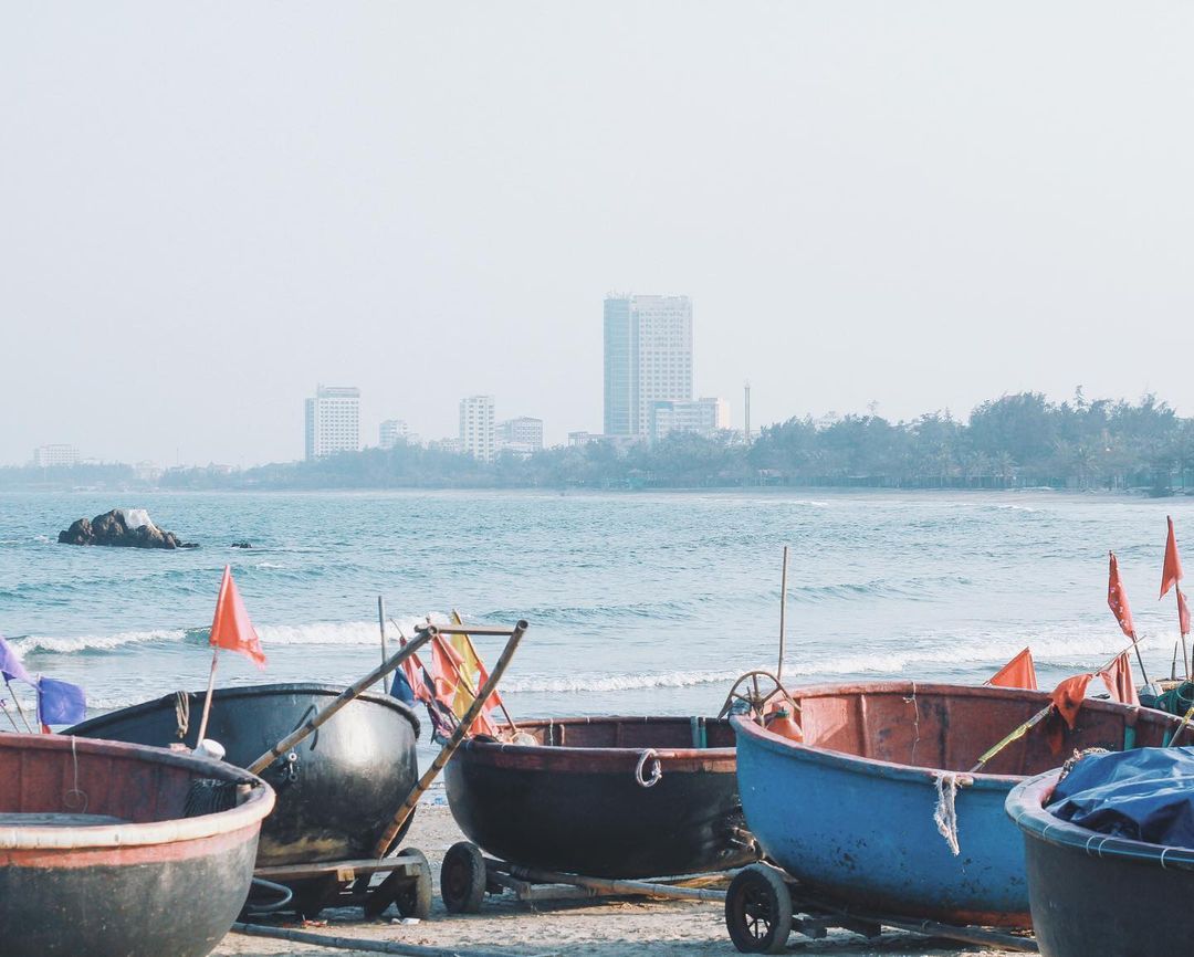 CỬA LÒ - QUÊ BÁC