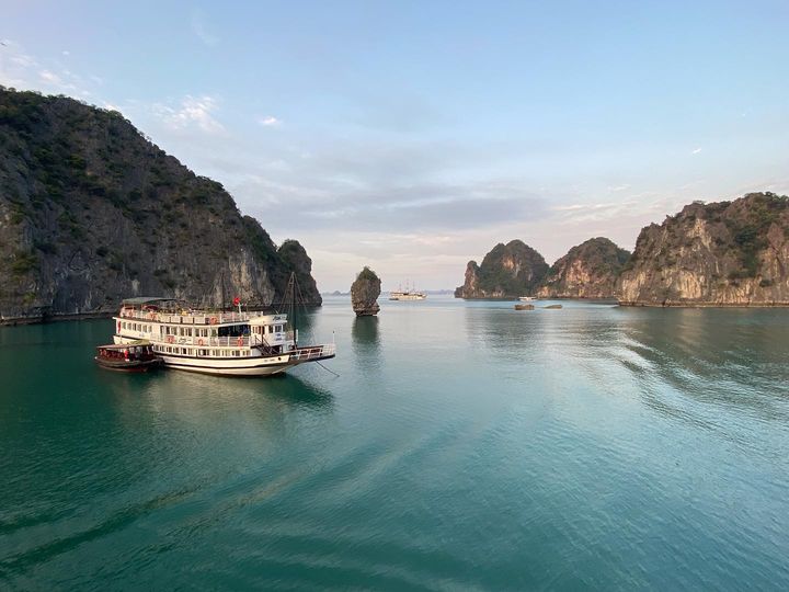 QUAN LẠN - HẠ LONG