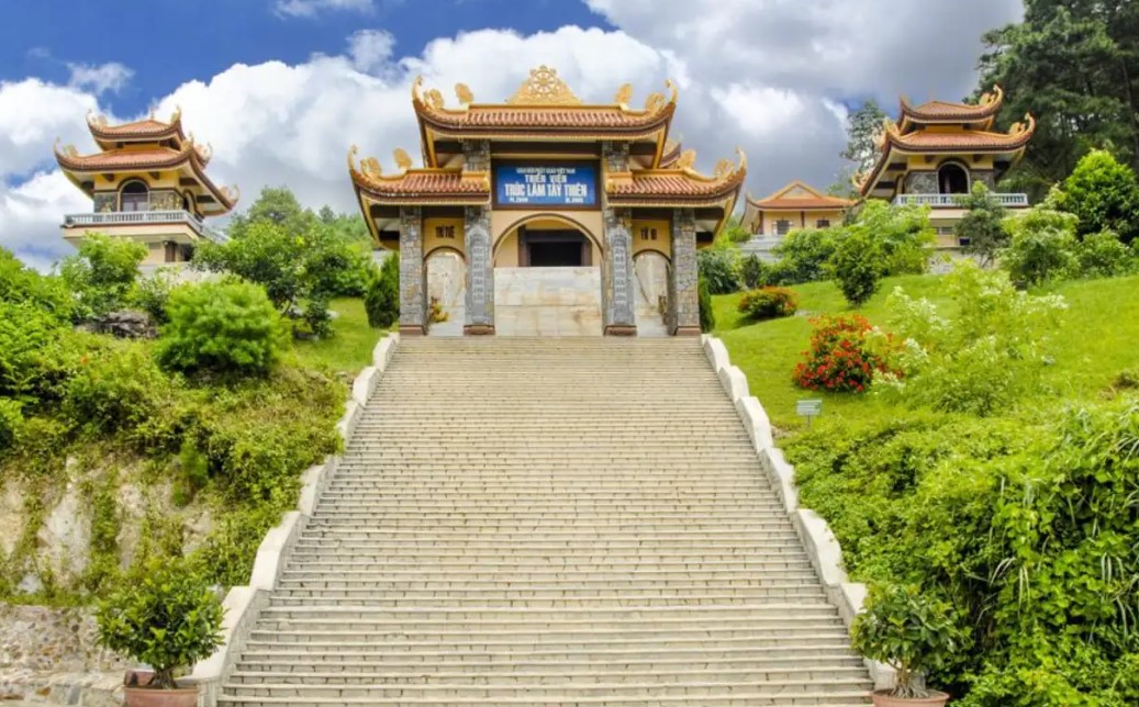 TÂY THIÊN - THIỀN VIỆN TRÚC LÂM TÂY THIÊN