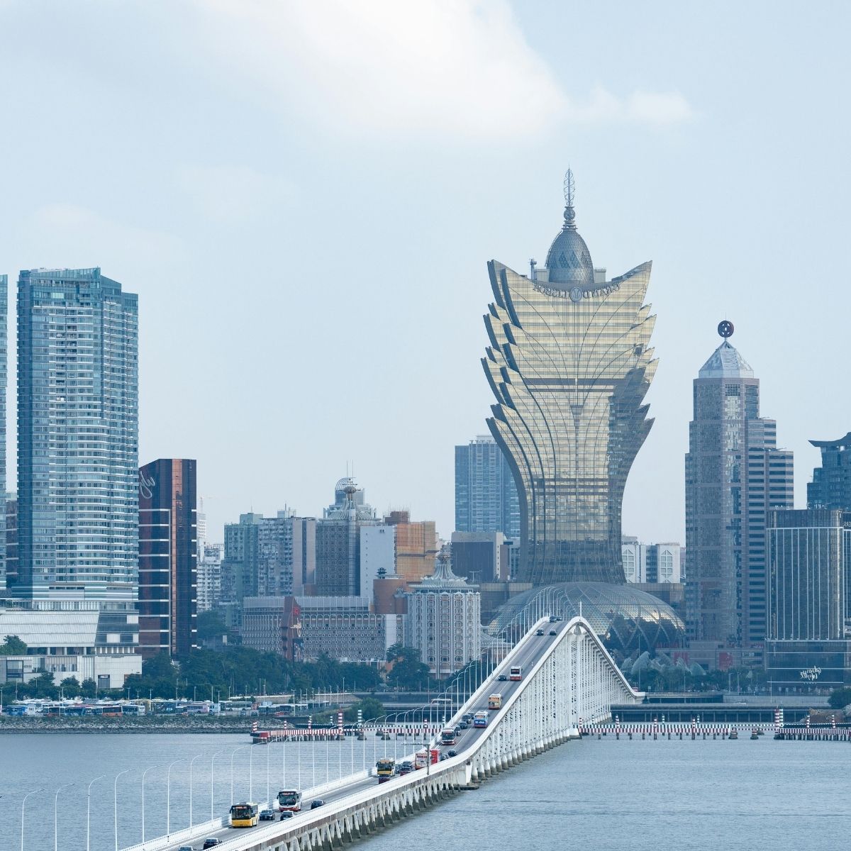 RỰC RỠ MACAU: CHÚC MỪNG VỊ KHÁCH MAY MẮN SỞ HỮU TẤM VÉ ĐẾN "LAS VEGAS CHÂU Á"!