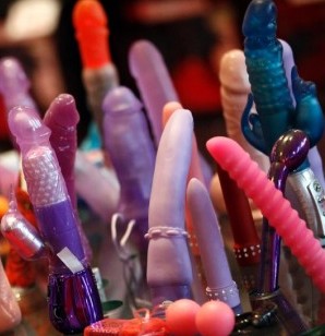 Mua đồ chơi tình dục cho nữ ở đâu chất lượng tốt