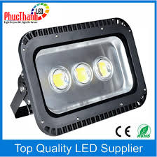 Đèn pha Newstar 150W chất lượng cao Đèn pha Newstar 150W chất lượng cao