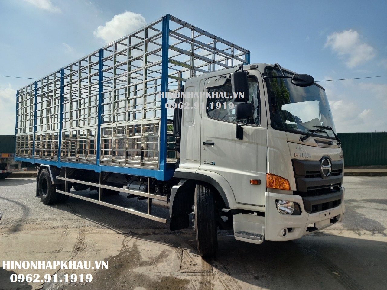 GIÁ XE LỒNG CHỞ GÀ VỊT GIA CẦM HINO 500 FG +0962.91.1919