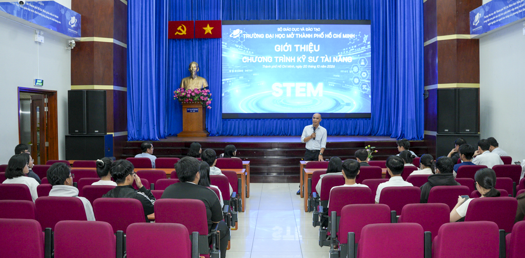 Trường Đại học Mở TP.HCM giới thiệu chương trình kỹ sư tài năng lĩnh vực STEM