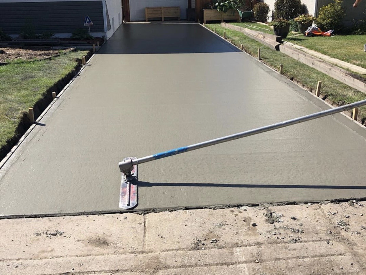 Thi công lớp vữa quá dày hoặc quá mỏng