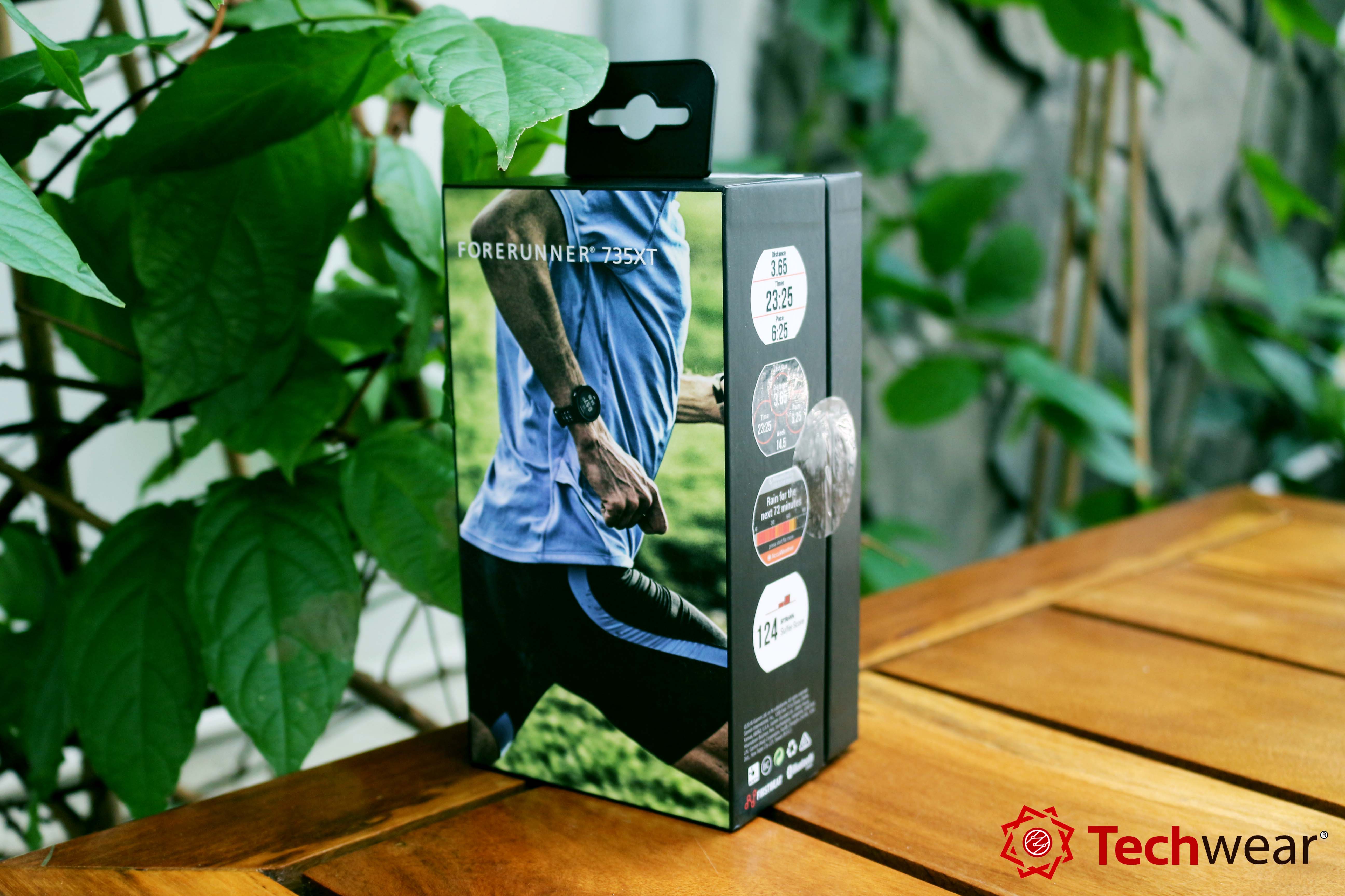 Đồng hồ thể thao Garmin Forerunner 735XT - TechWear