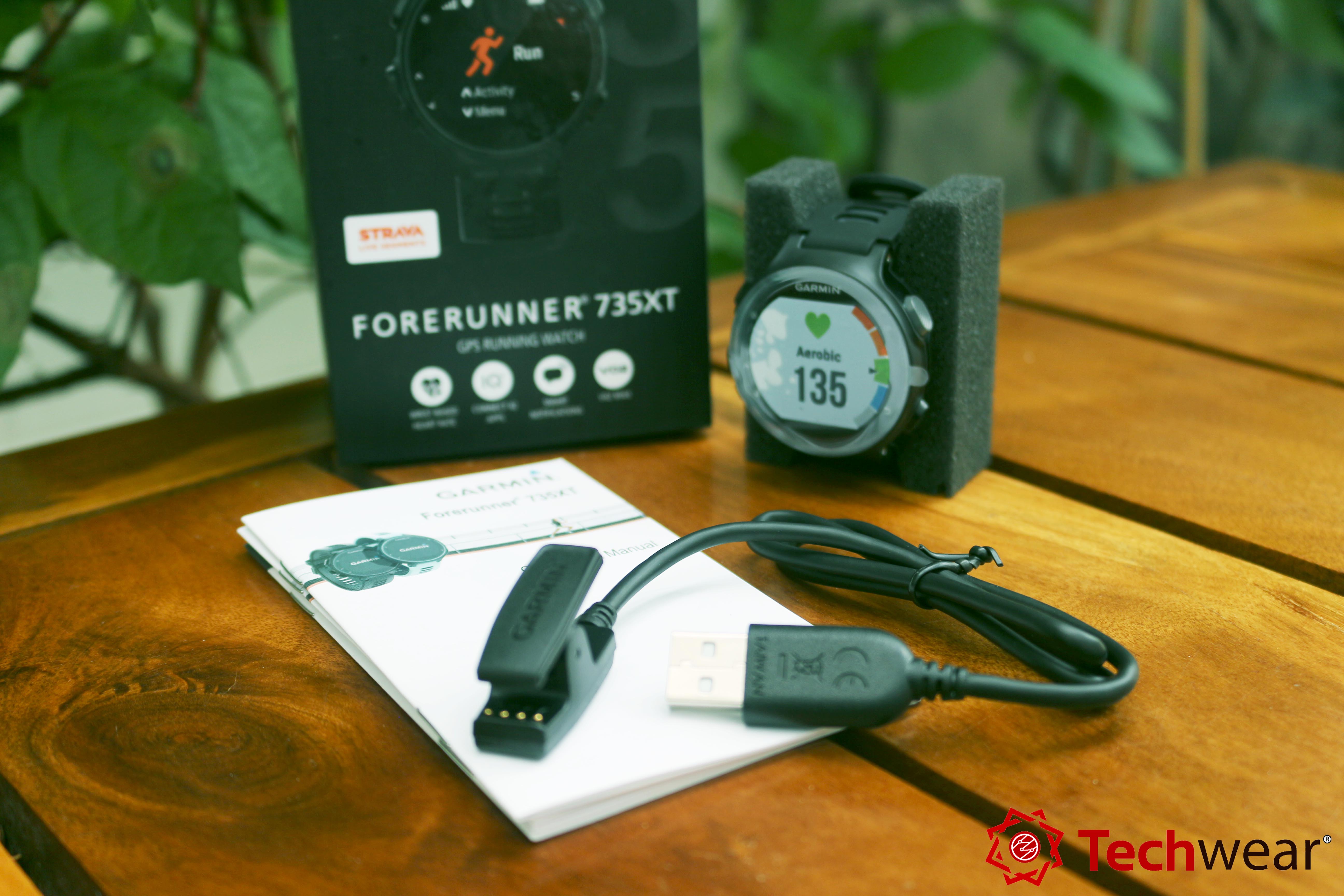 Đồng hồ thể thao Garmin Forerunner 735XT - TechWear