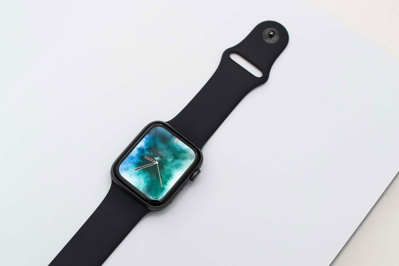 Sự khác nhau giữa Apple Watch Series 4 bản Cellular và GPS là gì?