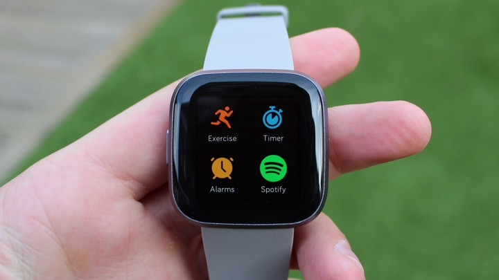 Đồng hồ Fitbit Versa 2