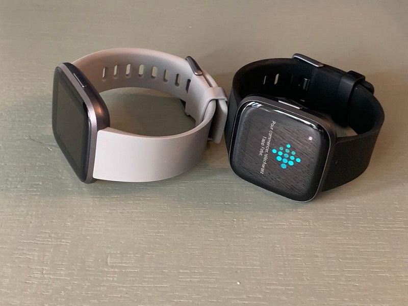 Đồng hồ Fitbit Versa 2