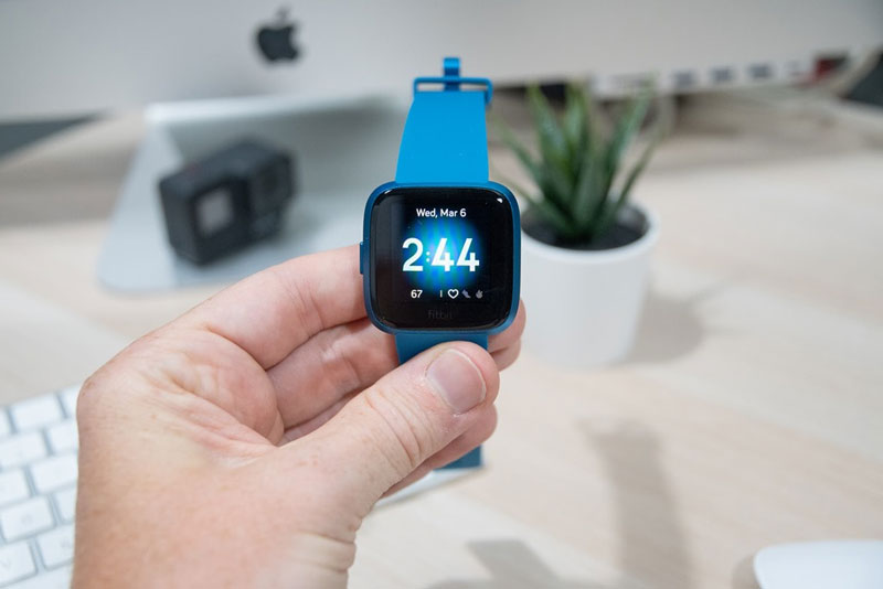 Đồng hồ Fitbit Versa Lite