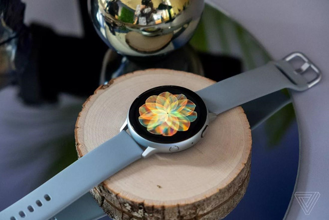 Đồng hồ Samsung Galaxy Watch Active 2