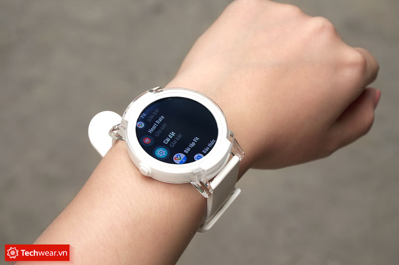 Ticwatch E (Quốc Tế)