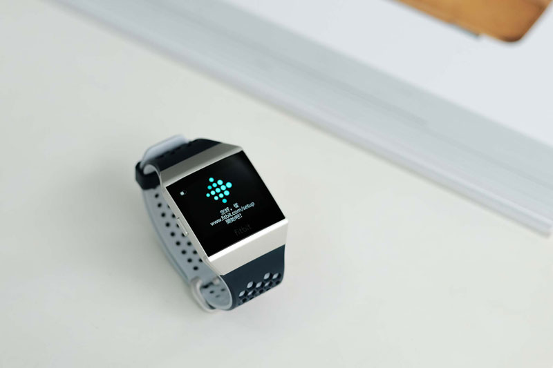 Đánh giá Fitbit Ionic 